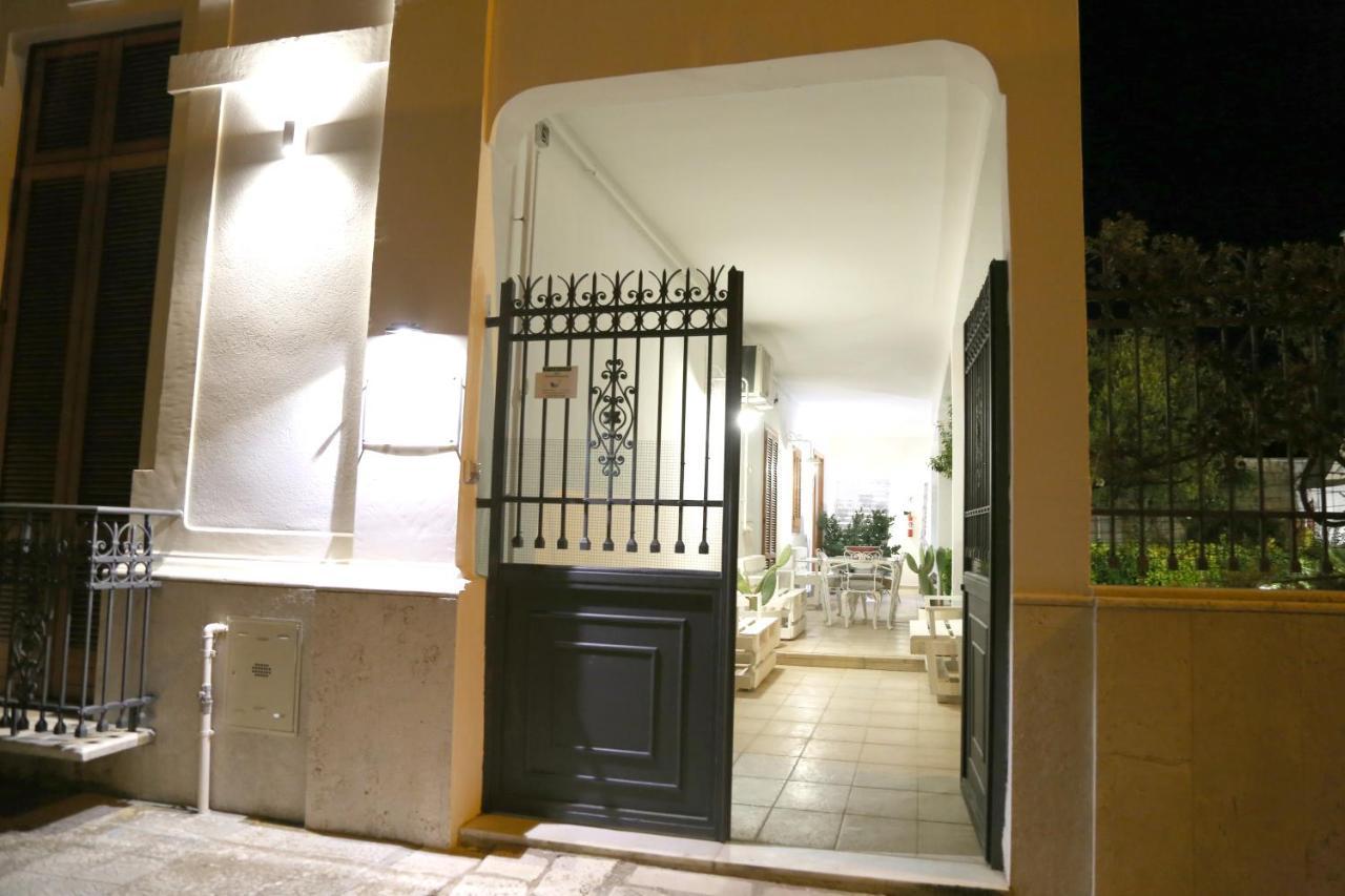 Campi Salentina B&B Viro المظهر الخارجي الصورة