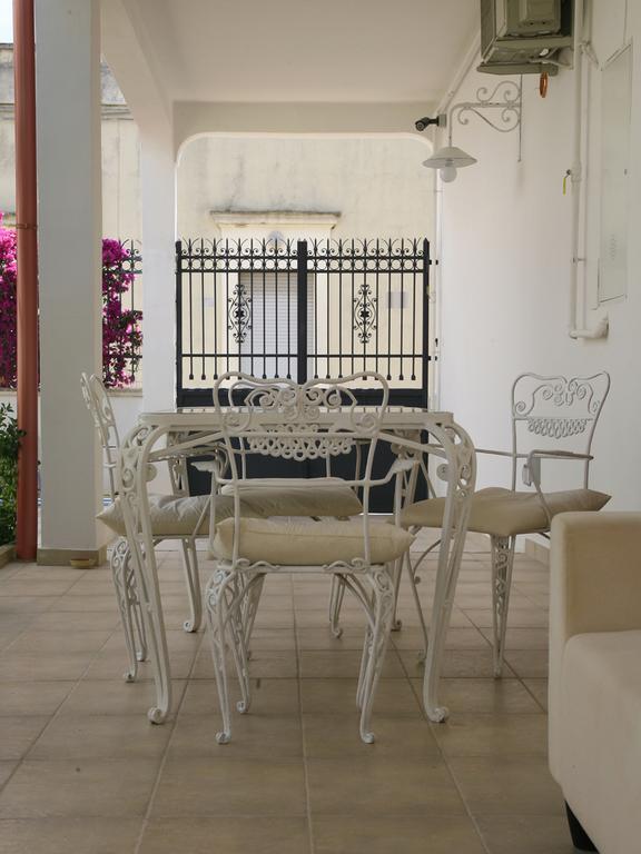 Campi Salentina B&B Viro المظهر الخارجي الصورة