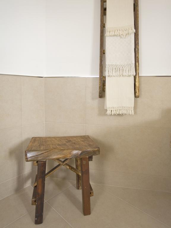 Campi Salentina B&B Viro الغرفة الصورة